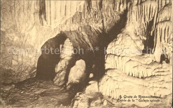 Hoehlen Caves Grottes Remouchamps Entree Galerie ogivale