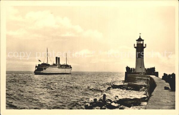 Leuchtturm Lighthouse Schwedenfähre Sassnitz Rügen