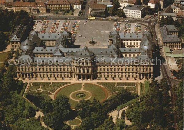 Wuerzburg Fliegeraufnahme Residenz