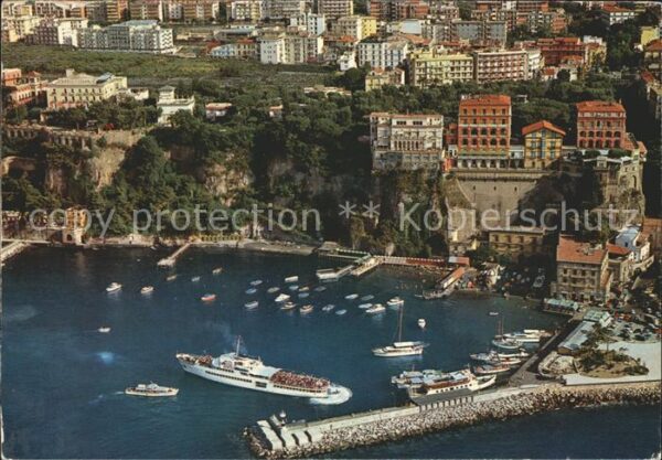 Sorrento Campania Il Porto Veduta aereo