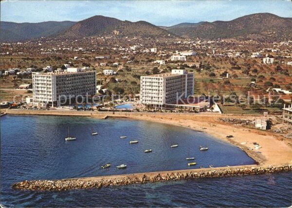 Ibiza Islas Baleares Playa d_en Bossa Hotels Carabela y Gole