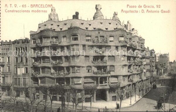 Barcelona Cataluna Construcciones modernas