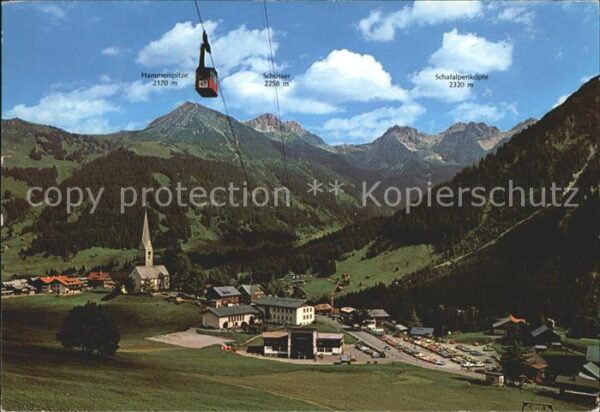 Mittelberg Kleinwalsertal Ortsansicht mit Kirche Walmendingerhorn