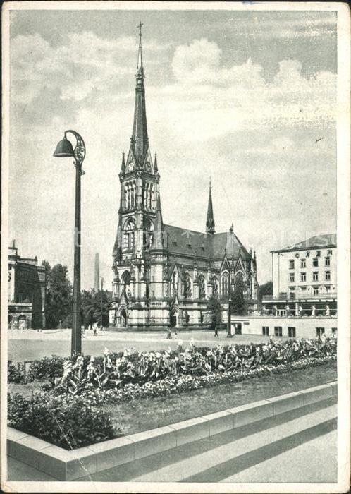 Chemnitz Theaterplatz St Petri Kirche