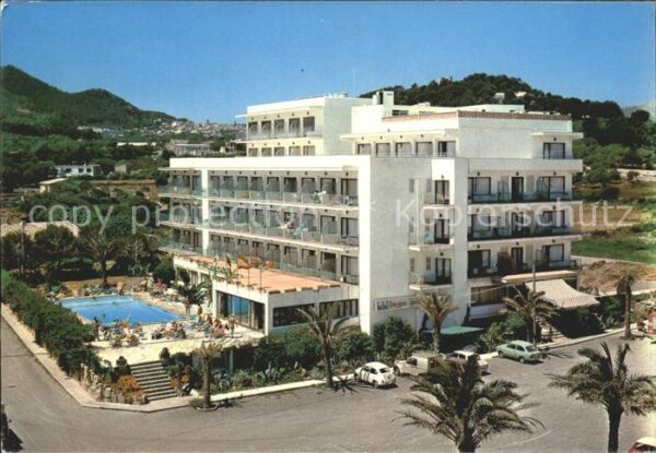 Cala Ratjada Mallorca Hotel Lago Playa Piscina Tennis Minigol