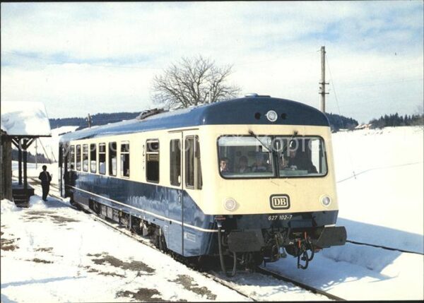 Eisenbahn DB Triebwagen 627 102-7 Bahnhof Helleng