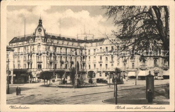 Wiesbaden Blick von den Kolonnaden