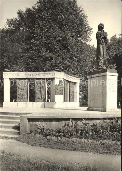 Tabor Czechia Husovy sady s Hysovym pomnikem od socha