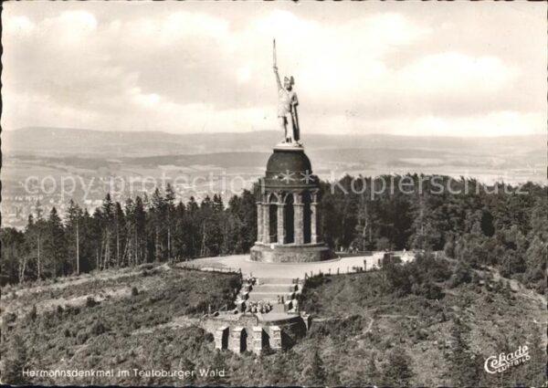 Hermannsdenkmal Teutoburger Wald Fliegeraufnahme