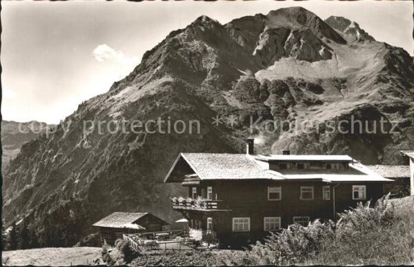 Mittelberg Kleinwalsertal Alpengaststätte Bühlalpe