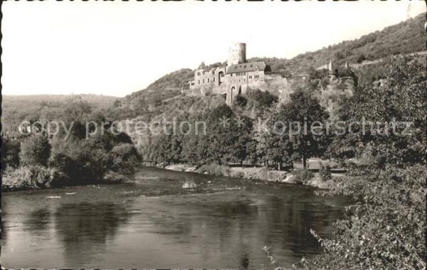 Heimbach Eifel Rurpartie mit Burg