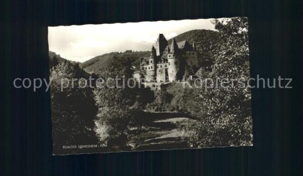 Mayen Schloss Bürresheim