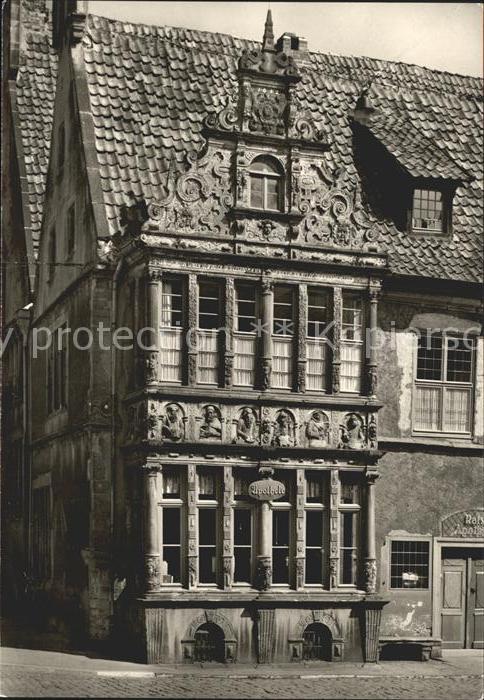 Lemgo Ratsapotheke am Rathaus Erker
