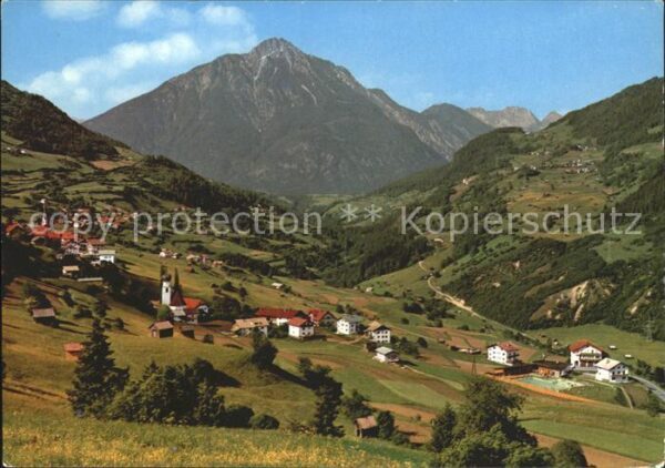 Wenns Pitztal Tirol mit Alpenschwimmbad und Tschirgant