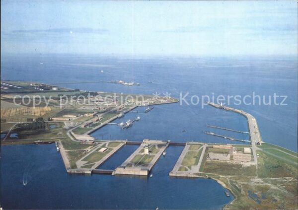 Wilhelmshaven Fliegeraufnahme Ölhafen