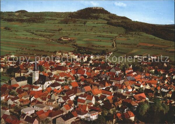 Staffelstein Fliegeraufnahme mit Staffelberg
