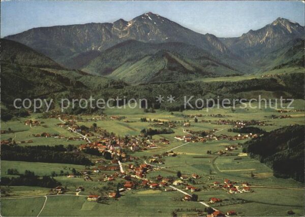 Bergen Chiemgau Fliegeraufnahme