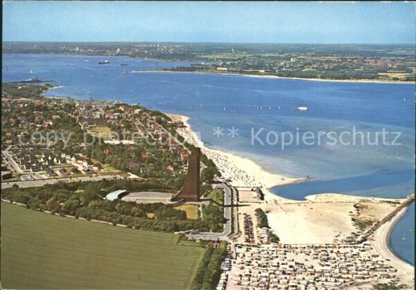 Laboe Fliegeraufnahme Denkmal