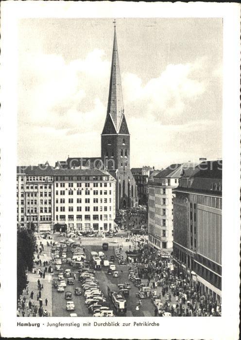Hamburg Jungfernstieg mit Durchblick zur Petrik