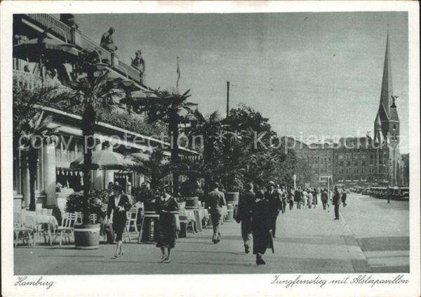 Hamburg Jungfernstieg mit Alsterpavillon