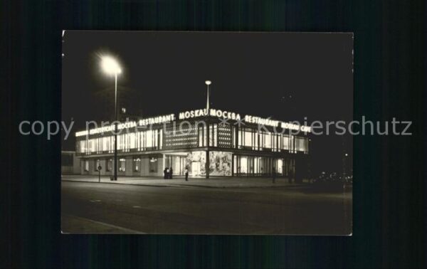 Berlin Restaurant Moskau bei Nacht