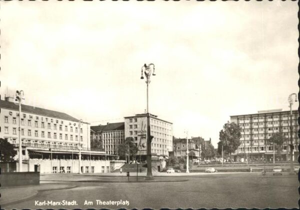 Karl-Marx-Stadt Am Theaterplatz