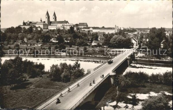 Freising Oberbayern Isarbrücke Domberg