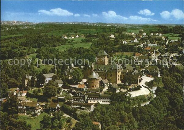 Schloss Burg Wupper Fliegeraufnahme