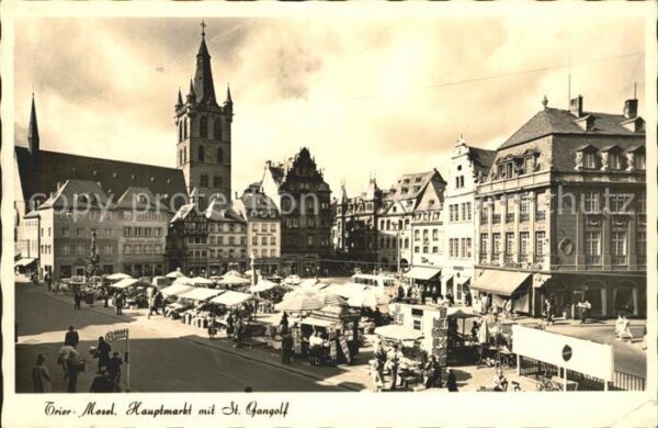 Trier Hauptmarkt mit St Gangolf Kirche