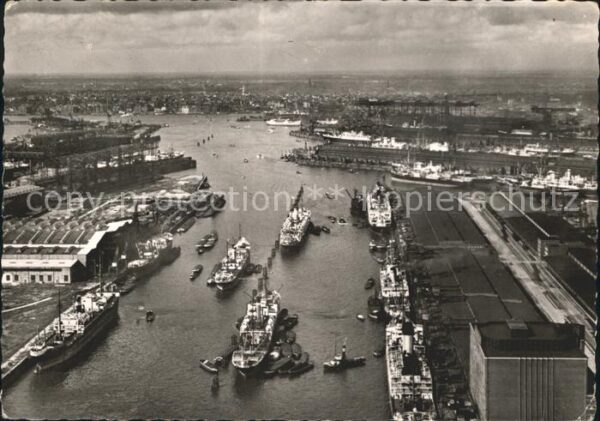 Hamburg Deutschlands grösster Hafen Fliegeraufn