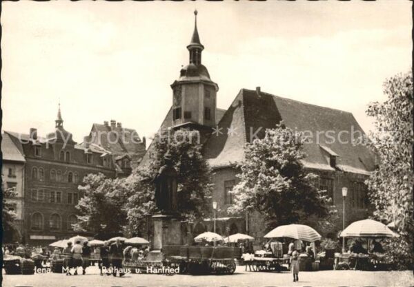Jena Markt am Rathaus und Hanfried Bronzefig