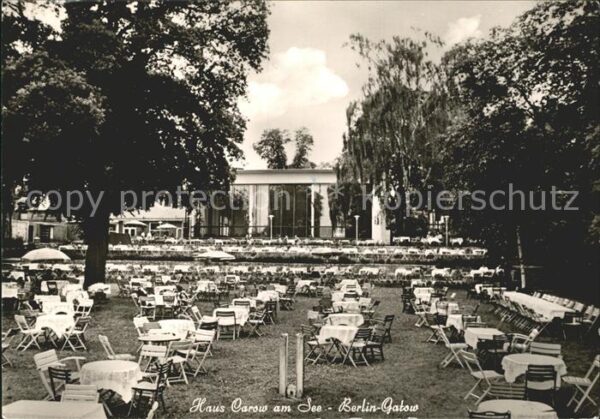 Gatow Berlin Haus Carow am See Gartenrestaurant