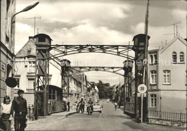 Plau See Grosse Burgstrasse Erholungsort Brücke