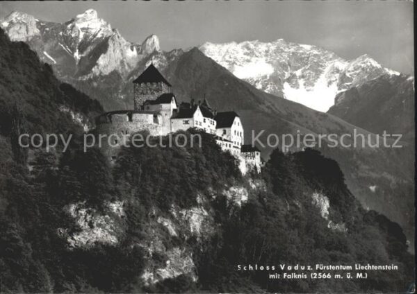 Vaduz Schloss Falknis