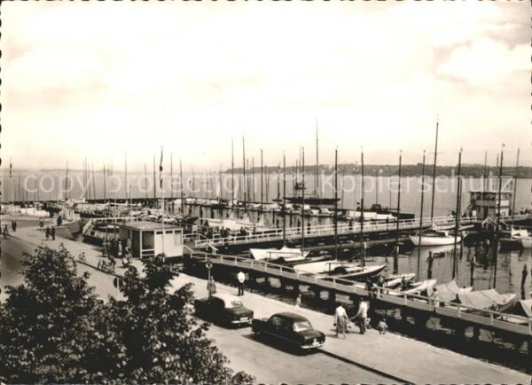 Kiel Yachthafen Förde