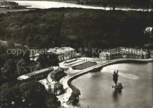 Duesseldorf Schloss Benrath Fliegeraufnahme