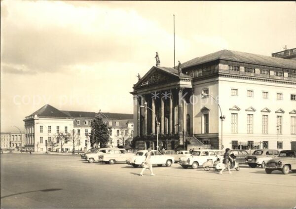 Berlin Deutsche Staatsoper Operncafe