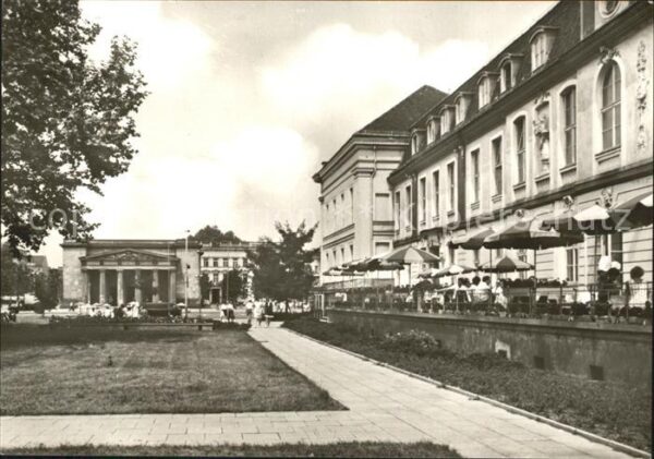 Berlin OpernCafe
