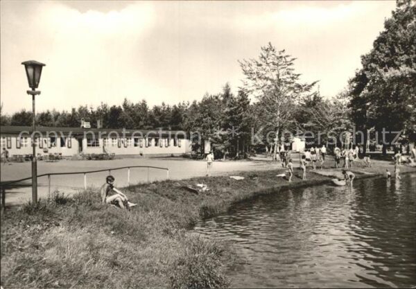 Wuerschnitz Waldbad Restaurant Strand