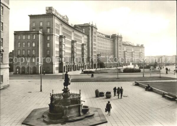 Leipzig Ringbebauung mit Mägdebrunnen