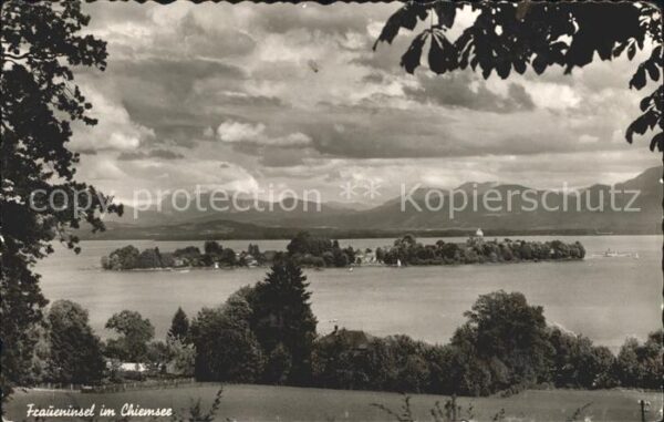 Fraueninsel Chiemsee Alpenpanorama