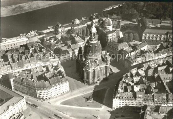 Dresden Fliegeraufnahme Frauenkirche