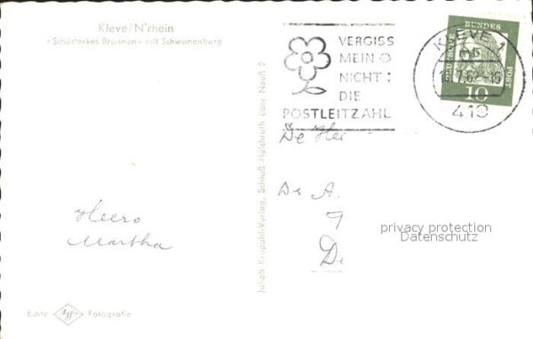 Kleve Schüsterkes Brunnen mit Schwanenburg Wa – Bild 2