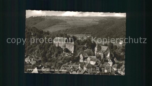 Schleiden Eifel Stadtbild mit Schloss und Schlosskirche
