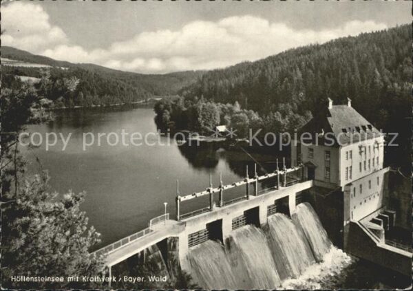Hoellensteinsee mit Kraftwerk Bayerischer Wald