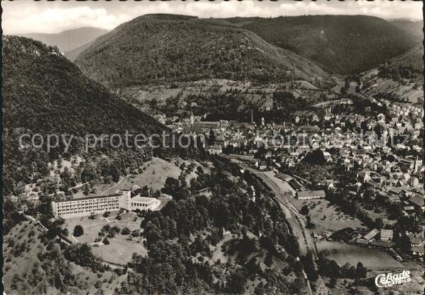 Bad Urach Perle der Schwäbischen Alb Fliegeraufna