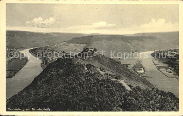 Marienburg Mosel mit Moselschleife