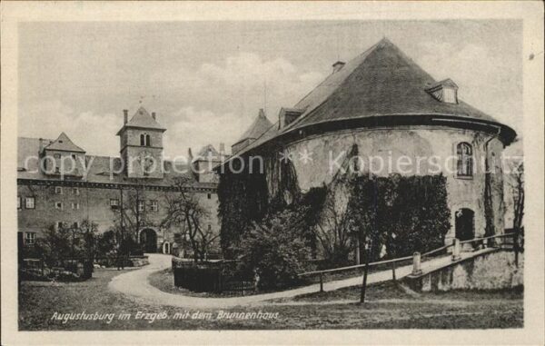 Augustusburg mit dem Brunnenhaus