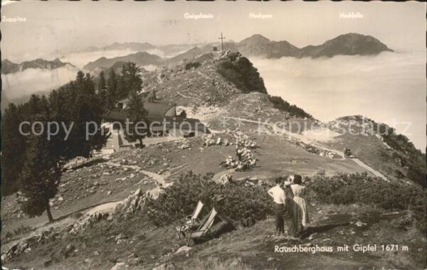 Ruhpolding Rauschberghaus mit Gipfel Nebelmeer