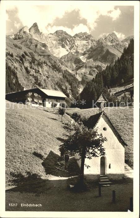 Einoedsbach Kapelle mit Mädelegabelgruppe